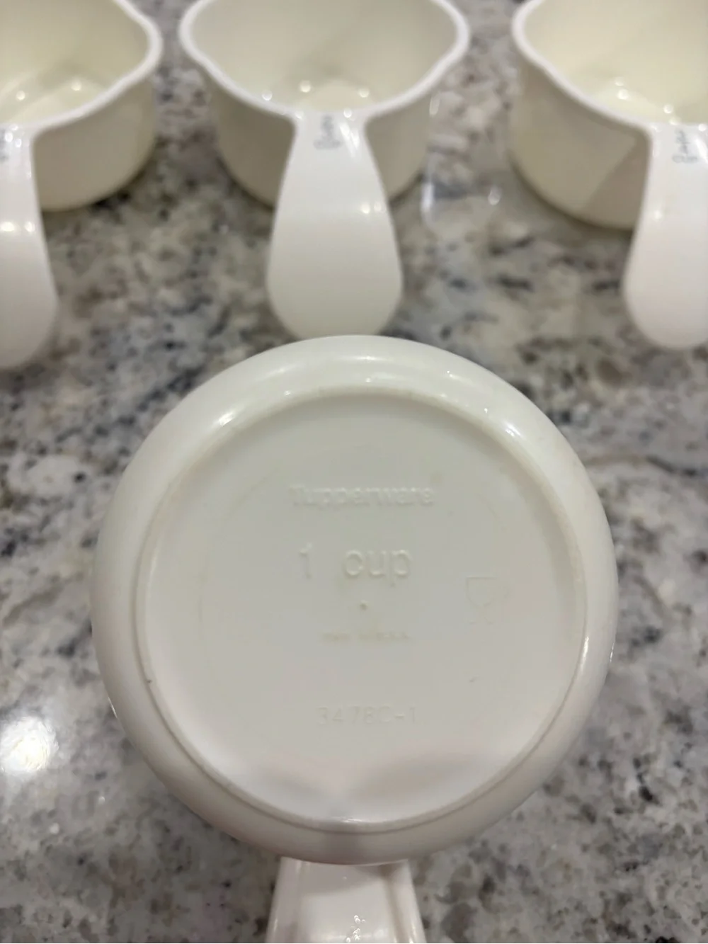 Vintage White Tupperware Nesting Measuring Cups Stack Set 6 Pc